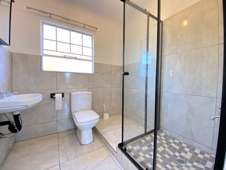 2 Bedroom Property for Sale in Linmeyer Gauteng