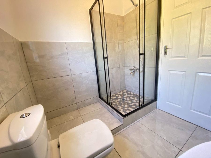 2 Bedroom Property for Sale in Linmeyer Gauteng
