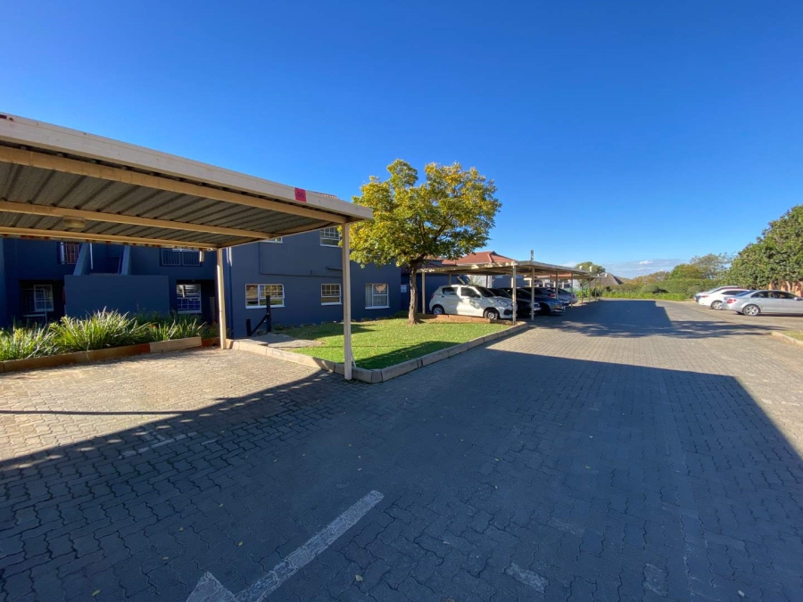 2 Bedroom Property for Sale in Linmeyer Gauteng