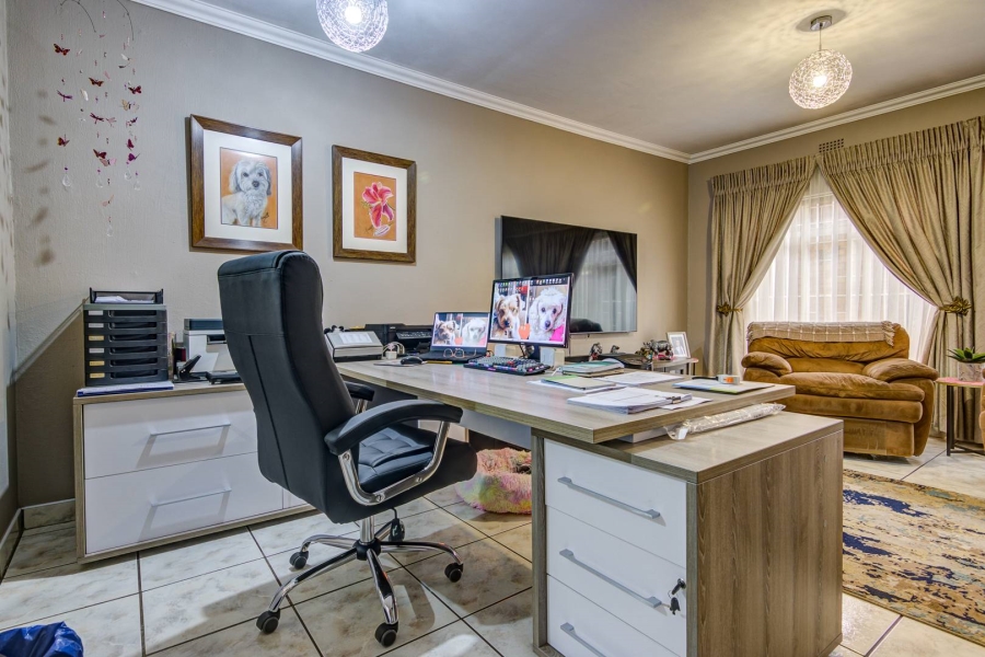 2 Bedroom Property for Sale in Primrose Hill Gauteng