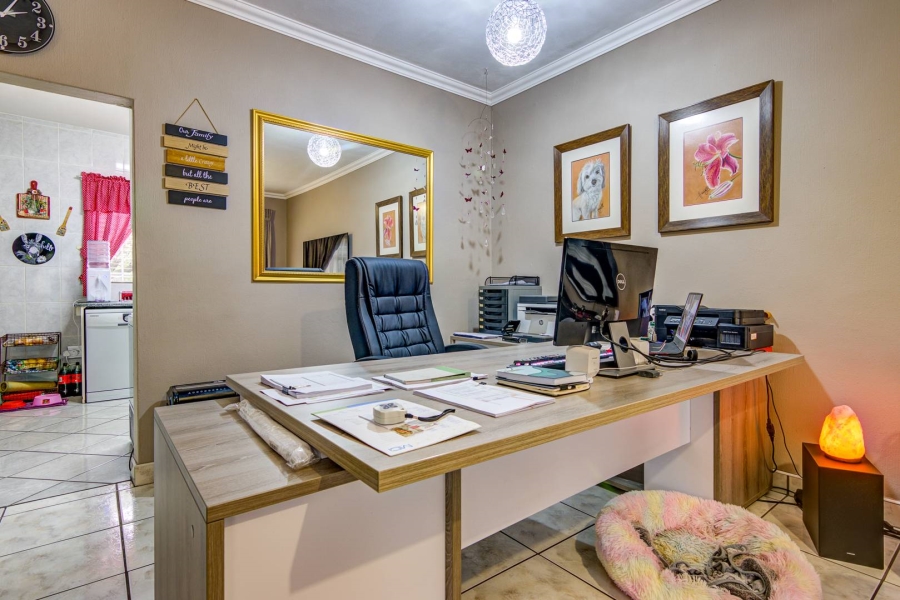 2 Bedroom Property for Sale in Primrose Hill Gauteng
