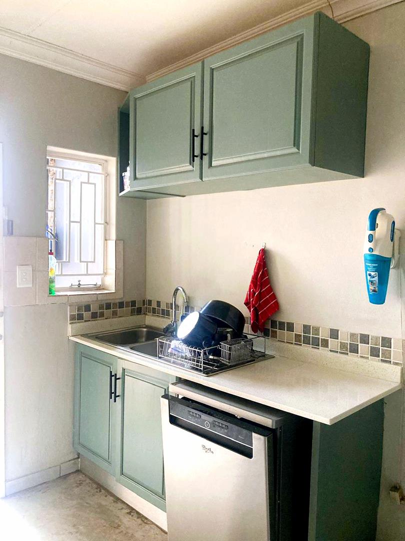 7 Bedroom Property for Sale in Monument Park Gauteng