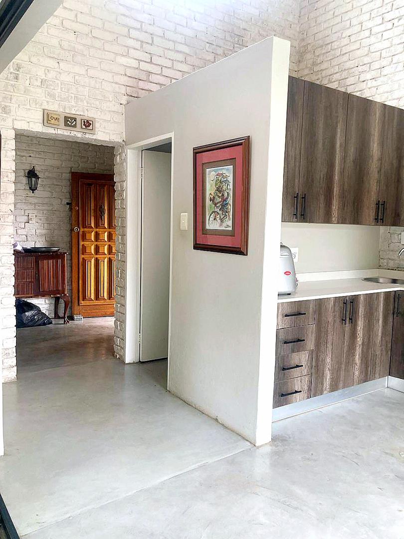 7 Bedroom Property for Sale in Monument Park Gauteng