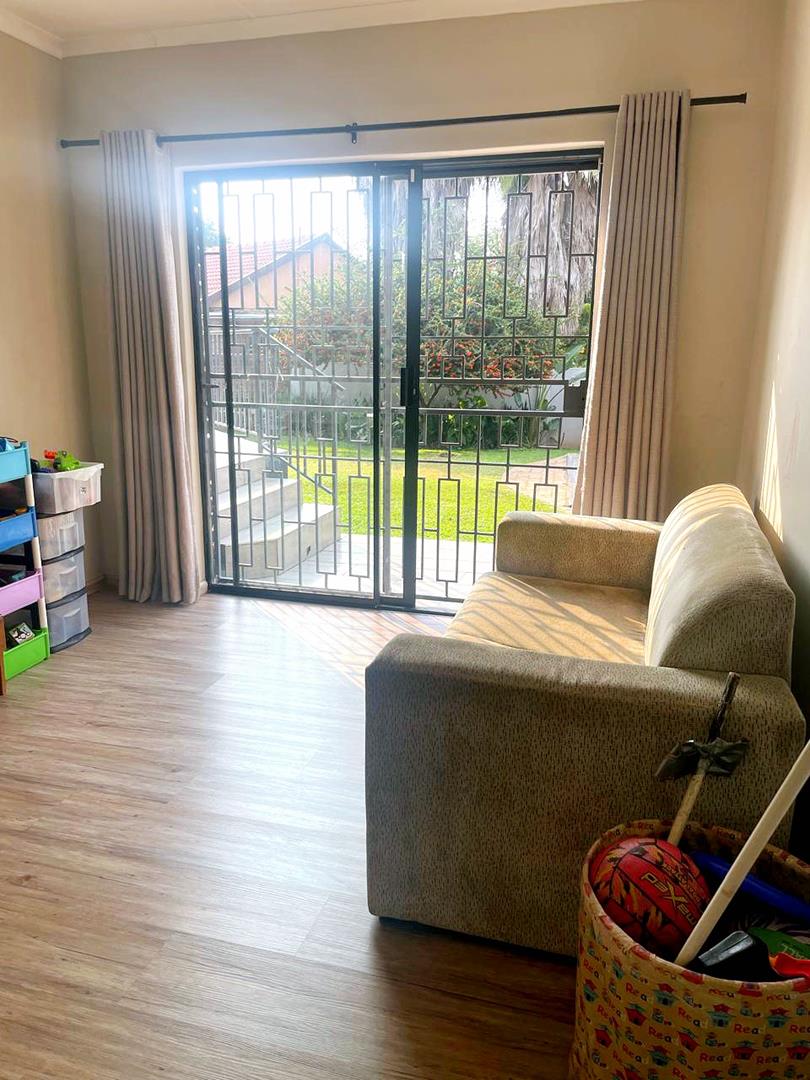 7 Bedroom Property for Sale in Monument Park Gauteng