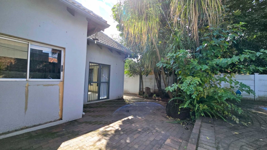 5 Bedroom Property for Sale in Elardus Park Gauteng