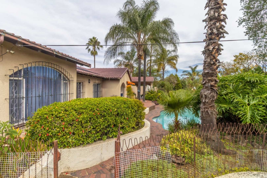 4 Bedroom Property for Sale in Morningside Manor Gauteng