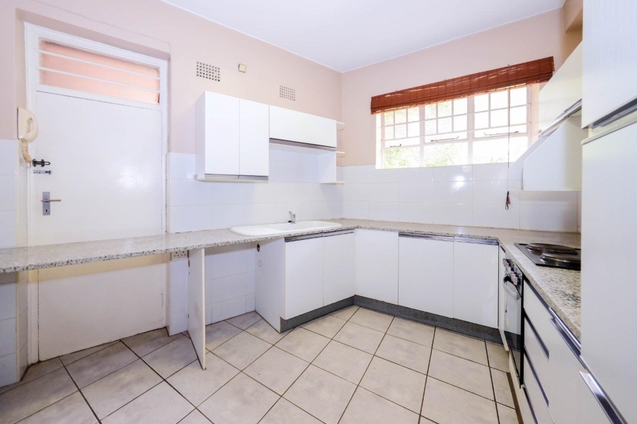 To Let 2 Bedroom Property for Rent in Killarney Gauteng