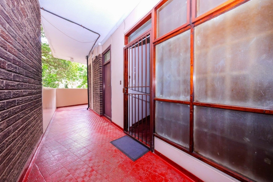 To Let 2 Bedroom Property for Rent in Killarney Gauteng