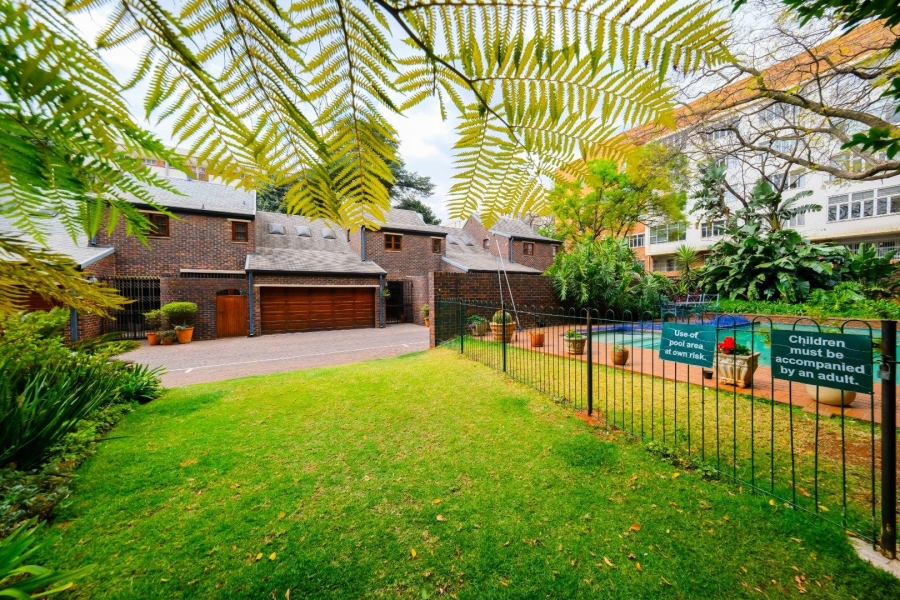 To Let 2 Bedroom Property for Rent in Killarney Gauteng