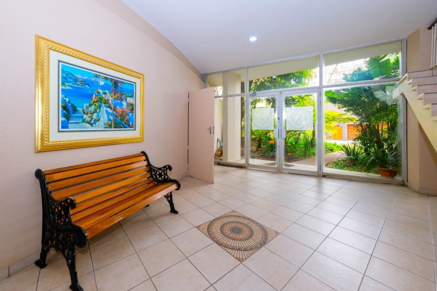To Let 2 Bedroom Property for Rent in Killarney Gauteng