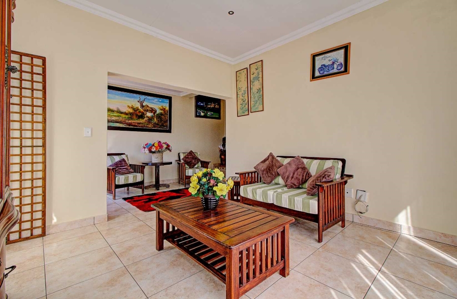 4 Bedroom Property for Sale in Honeydew Ridge Gauteng