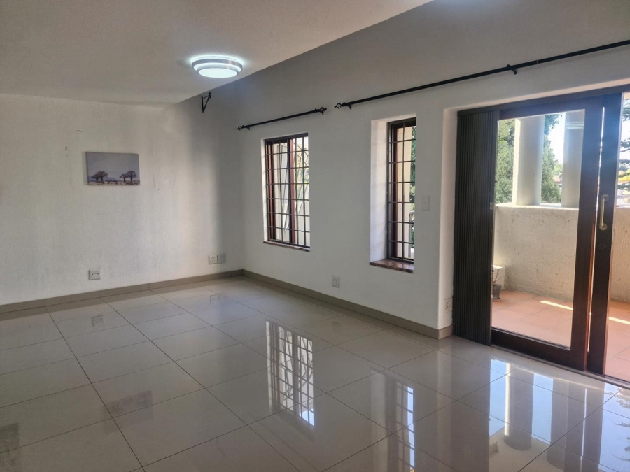 2 Bedroom Property for Sale in Strathavon Gauteng