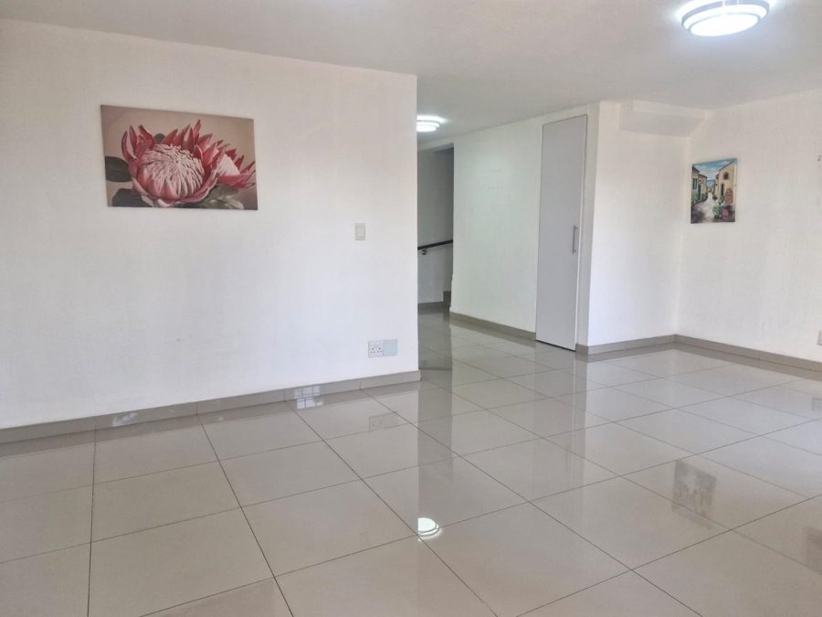 2 Bedroom Property for Sale in Strathavon Gauteng