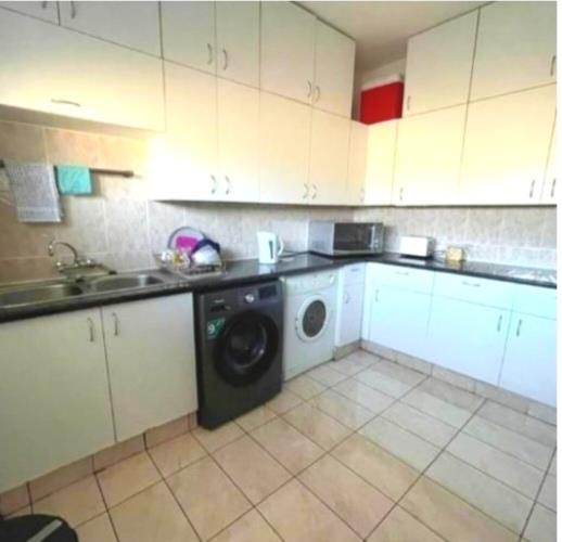 To Let 2 Bedroom Property for Rent in Killarney Gauteng