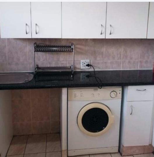 To Let 2 Bedroom Property for Rent in Killarney Gauteng