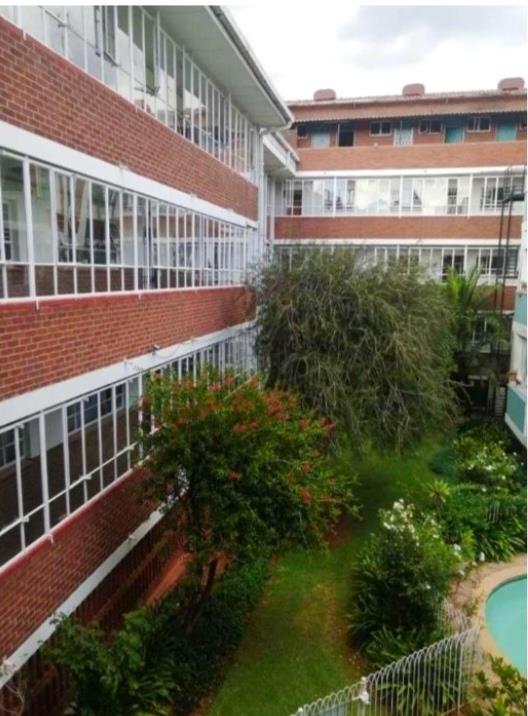 To Let 2 Bedroom Property for Rent in Killarney Gauteng
