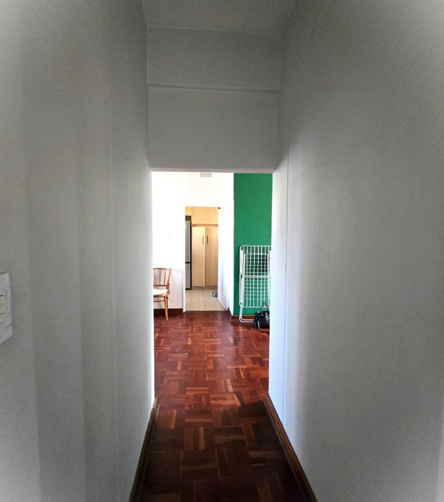 To Let 2 Bedroom Property for Rent in Illovo Gauteng