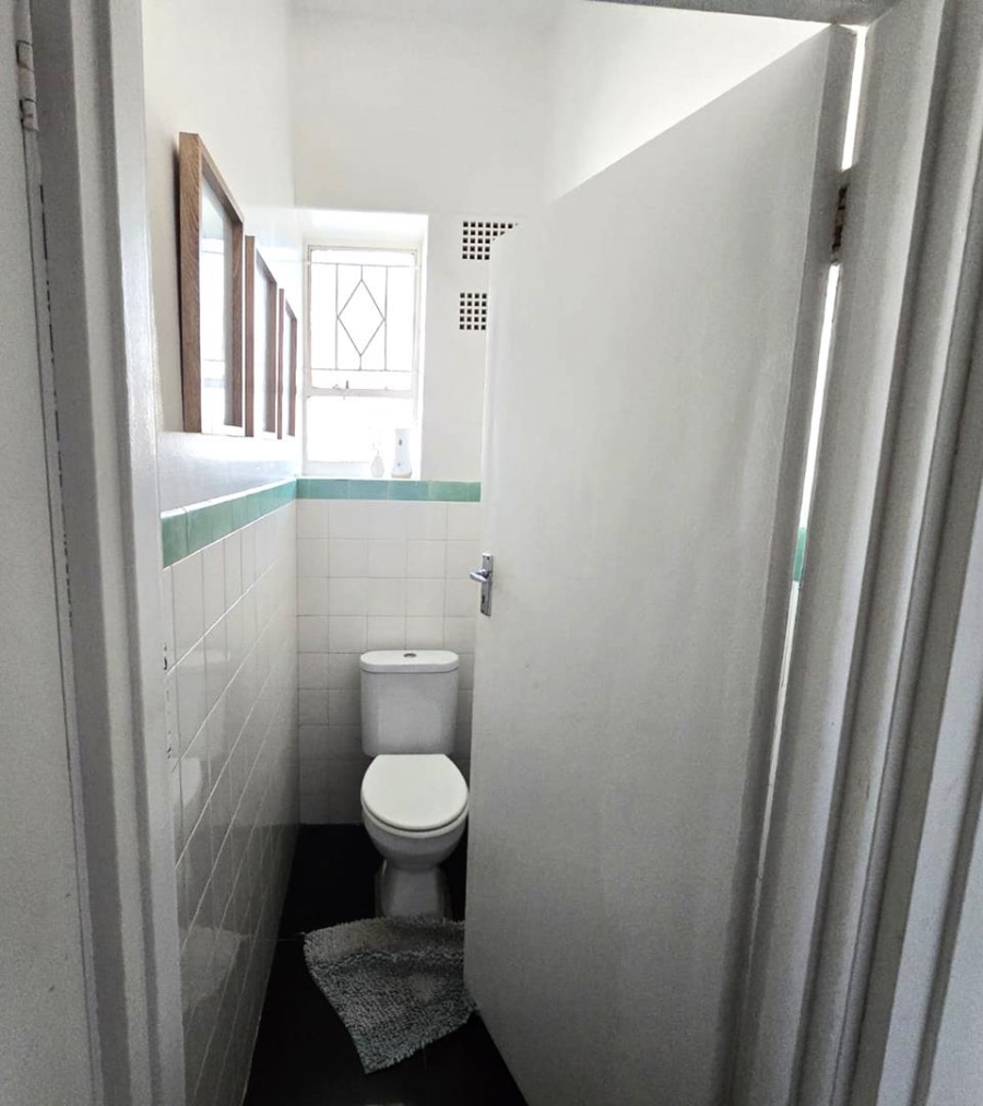 To Let 2 Bedroom Property for Rent in Illovo Gauteng