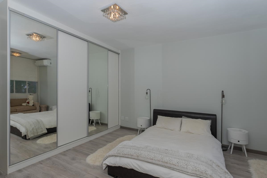 2 Bedroom Property for Sale in Bedford Gardens Gauteng