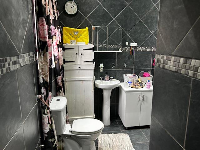 To Let 1 Bedroom Property for Rent in Brackendowns Gauteng