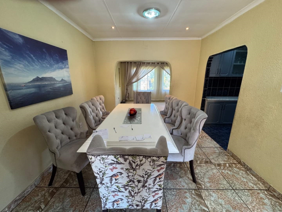3 Bedroom Property for Sale in Brackendowns Gauteng