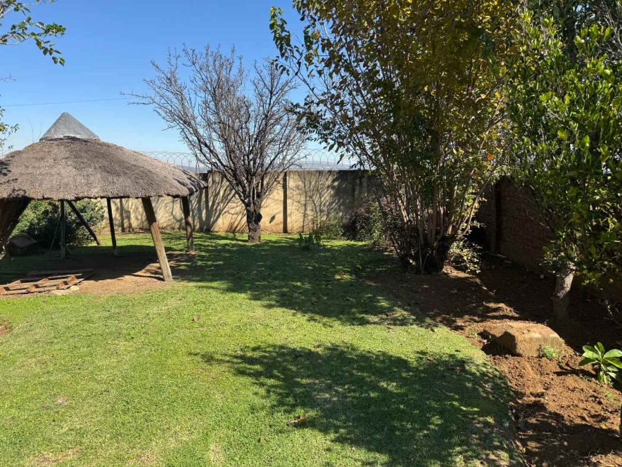 3 Bedroom Property for Sale in Brackendowns Gauteng