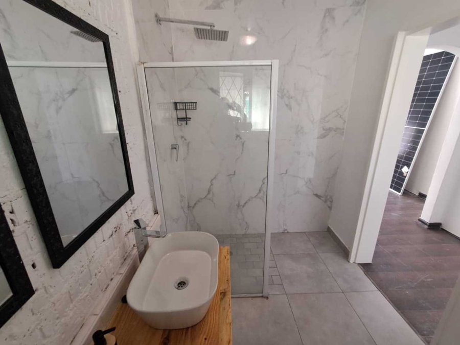 3 Bedroom Property for Sale in Brackendowns Gauteng