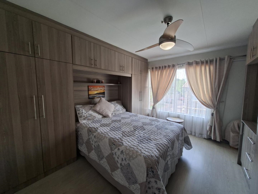 2 Bedroom Property for Sale in Buccleuch Gauteng