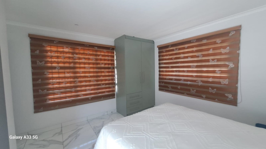 To Let 2 Bedroom Property for Rent in Buccleuch Gauteng