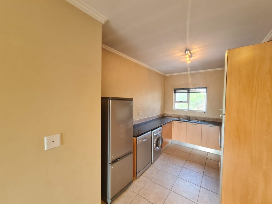 To Let 2 Bedroom Property for Rent in Ferndale Gauteng