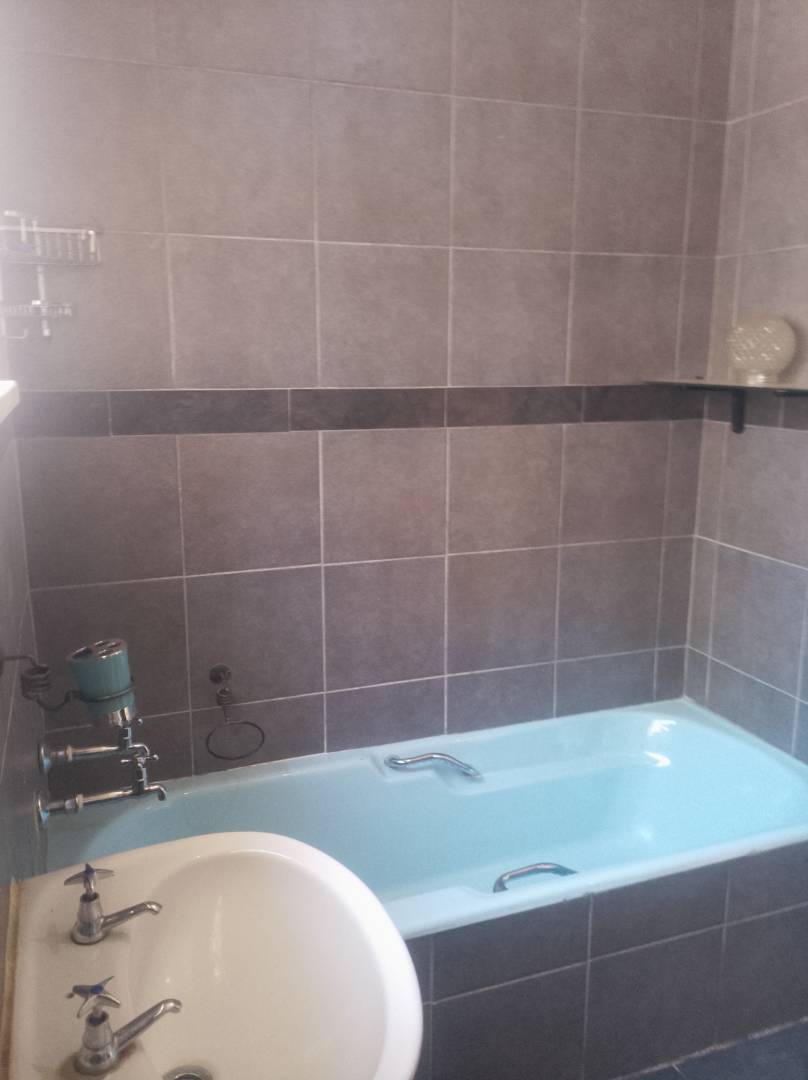5 Bedroom Property for Sale in Westdene Gauteng
