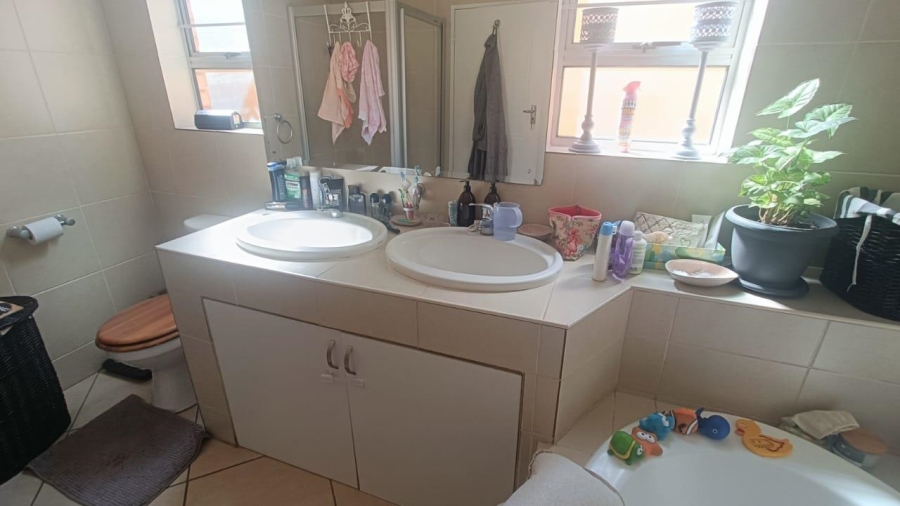 3 Bedroom Property for Sale in Clubview Gauteng