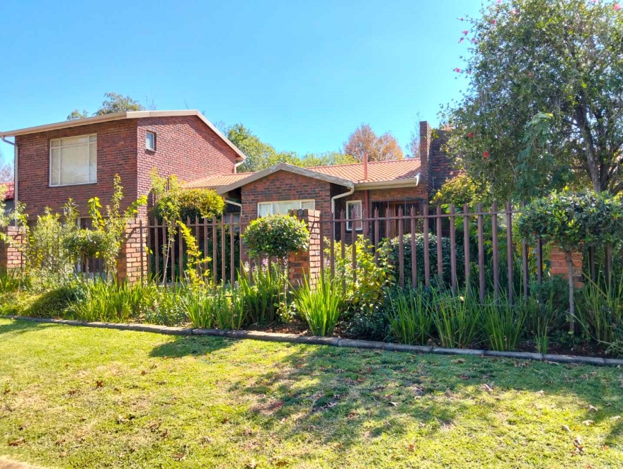4 Bedroom Property for Sale in Meyersdal Gauteng