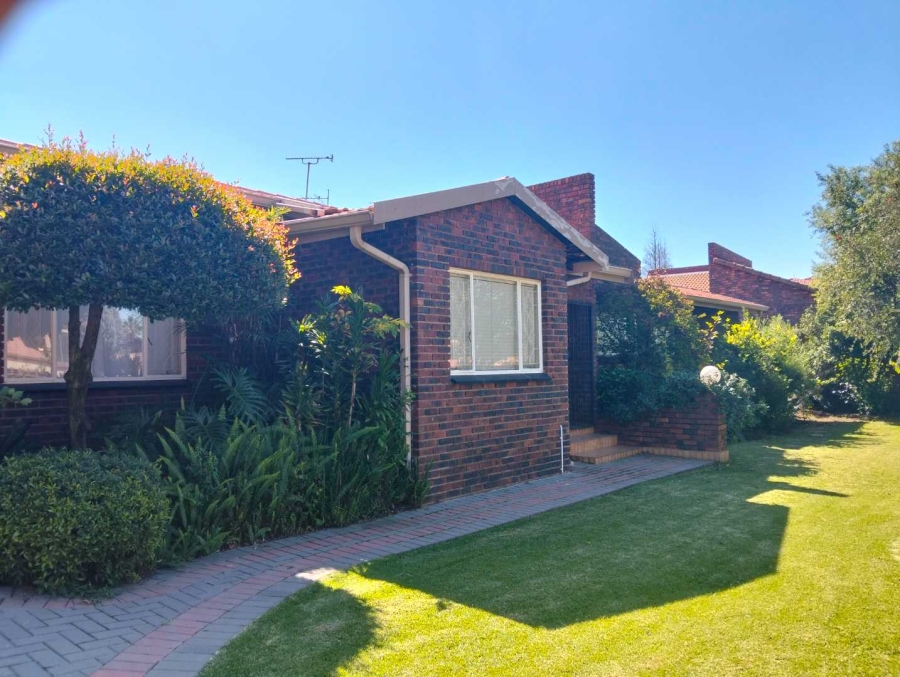 4 Bedroom Property for Sale in Meyersdal Gauteng