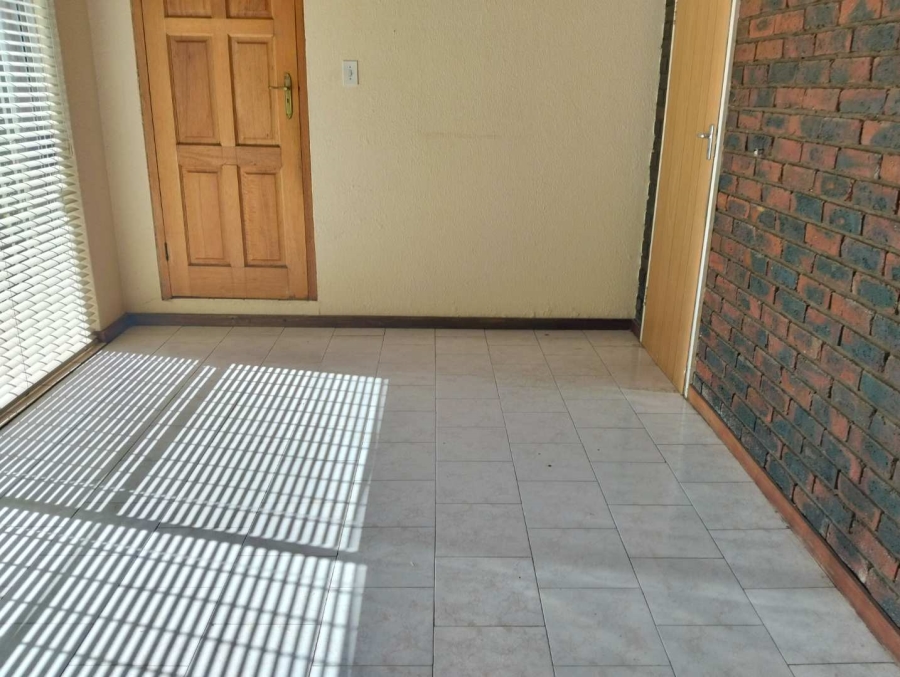 4 Bedroom Property for Sale in Meyersdal Gauteng