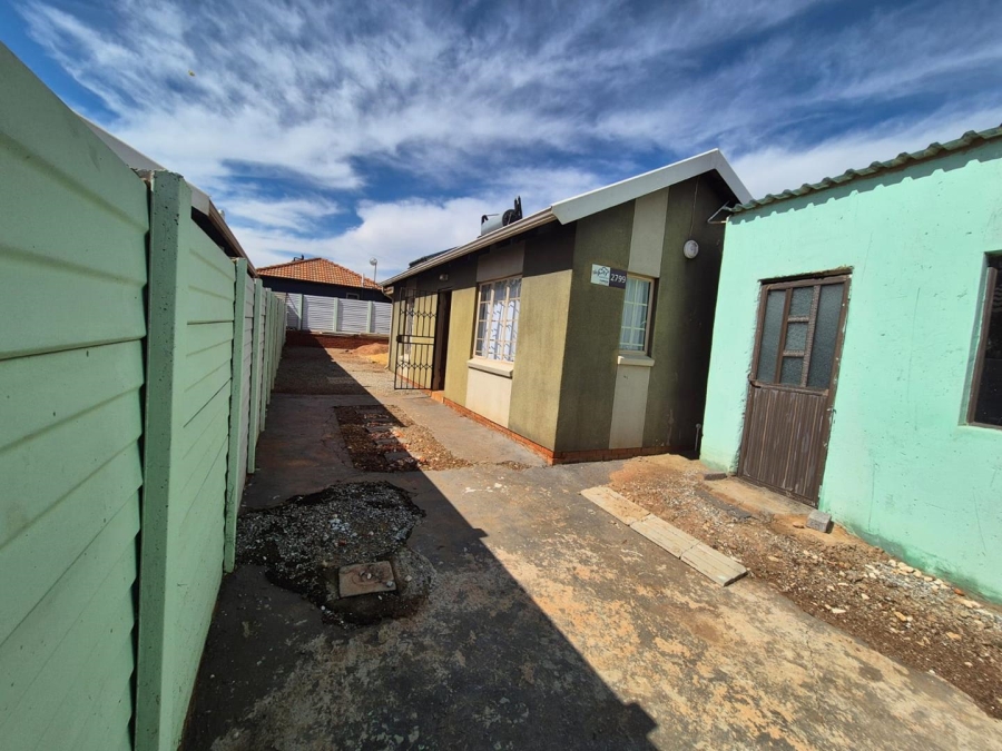 2 Bedroom Property for Sale in Sky City Gauteng