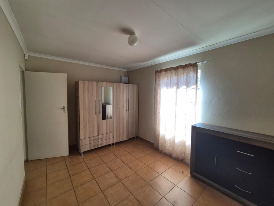 2 Bedroom Property for Sale in Sky City Gauteng