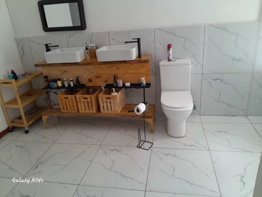 4 Bedroom Property for Sale in Walkerville Gauteng