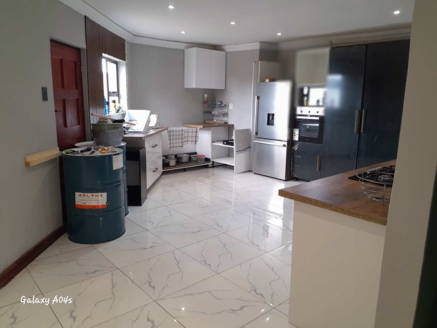 4 Bedroom Property for Sale in Walkerville Gauteng