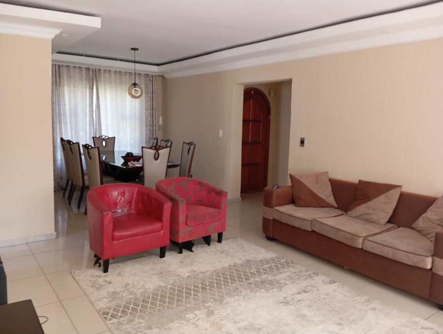 To Let 3 Bedroom Property for Rent in Brackendowns Gauteng