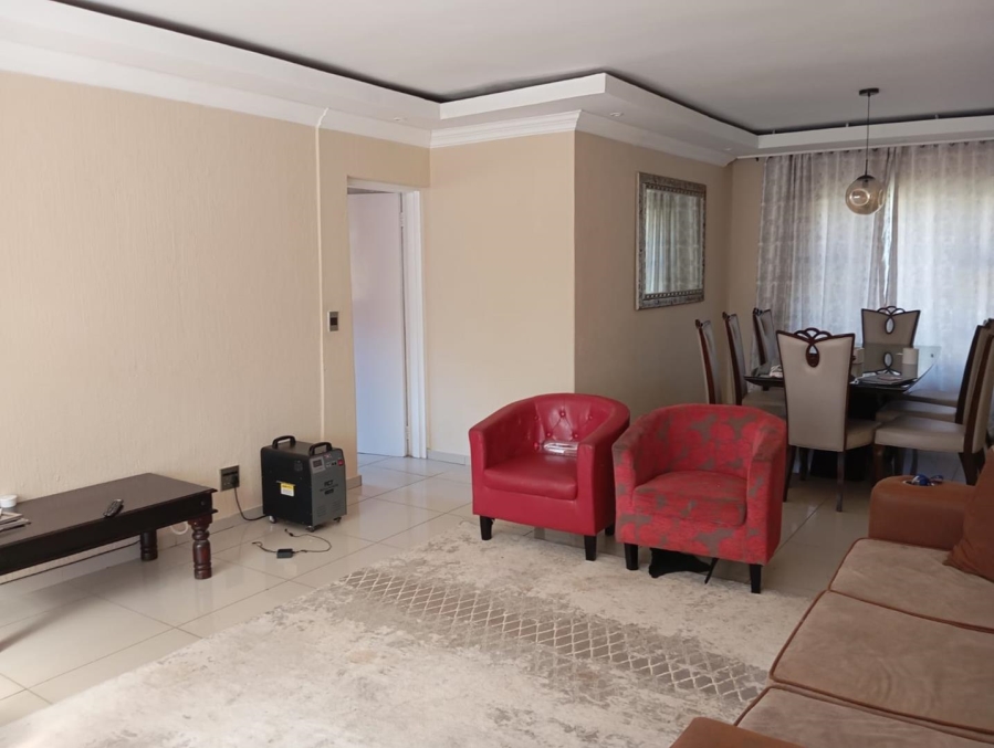 To Let 3 Bedroom Property for Rent in Brackendowns Gauteng