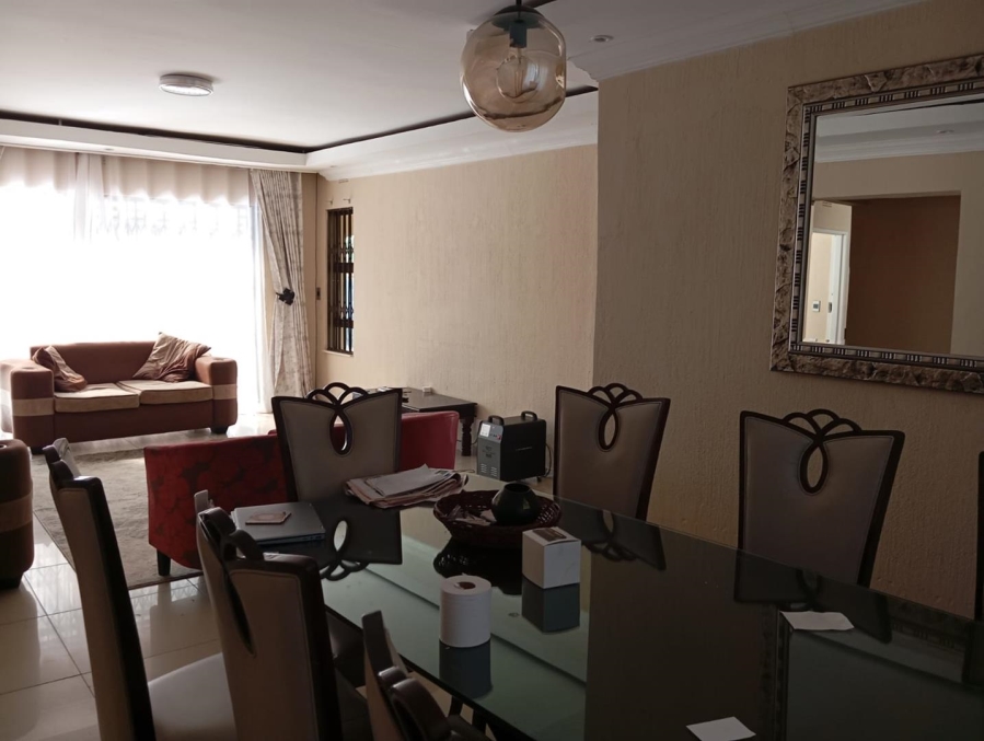 To Let 3 Bedroom Property for Rent in Brackendowns Gauteng