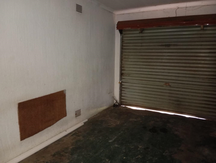 To Let 3 Bedroom Property for Rent in Brackendowns Gauteng