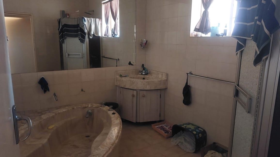 To Let 3 Bedroom Property for Rent in Florentia Gauteng