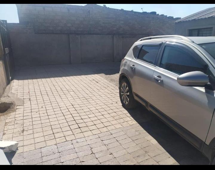 2 Bedroom Property for Sale in Umthambeka Gauteng