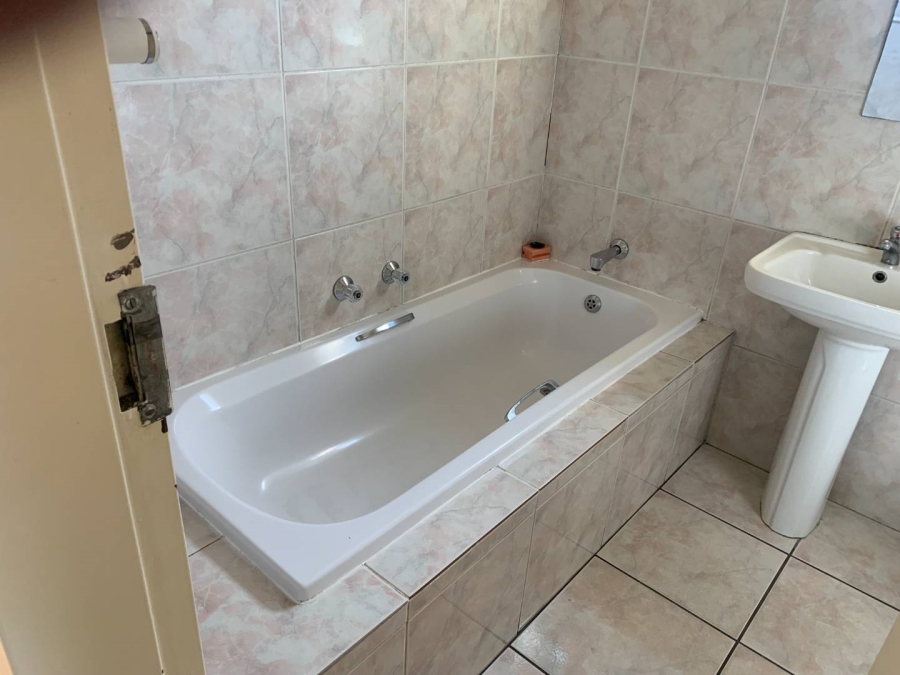 3 Bedroom Property for Sale in Naturena Gauteng
