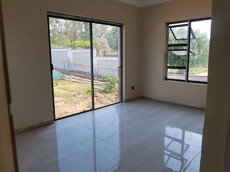5 Bedroom Property for Sale in Montana Gauteng
