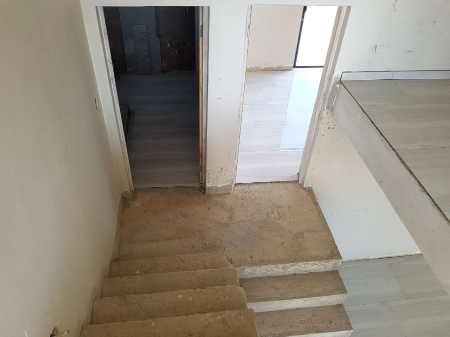 5 Bedroom Property for Sale in Montana Gauteng