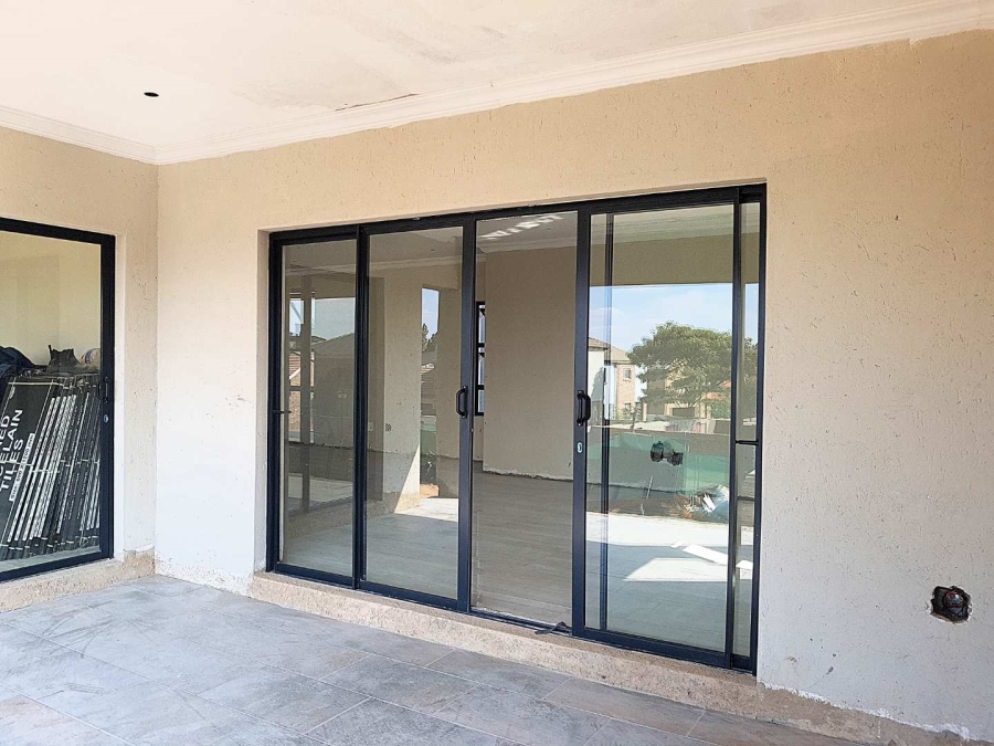 5 Bedroom Property for Sale in Montana Gauteng