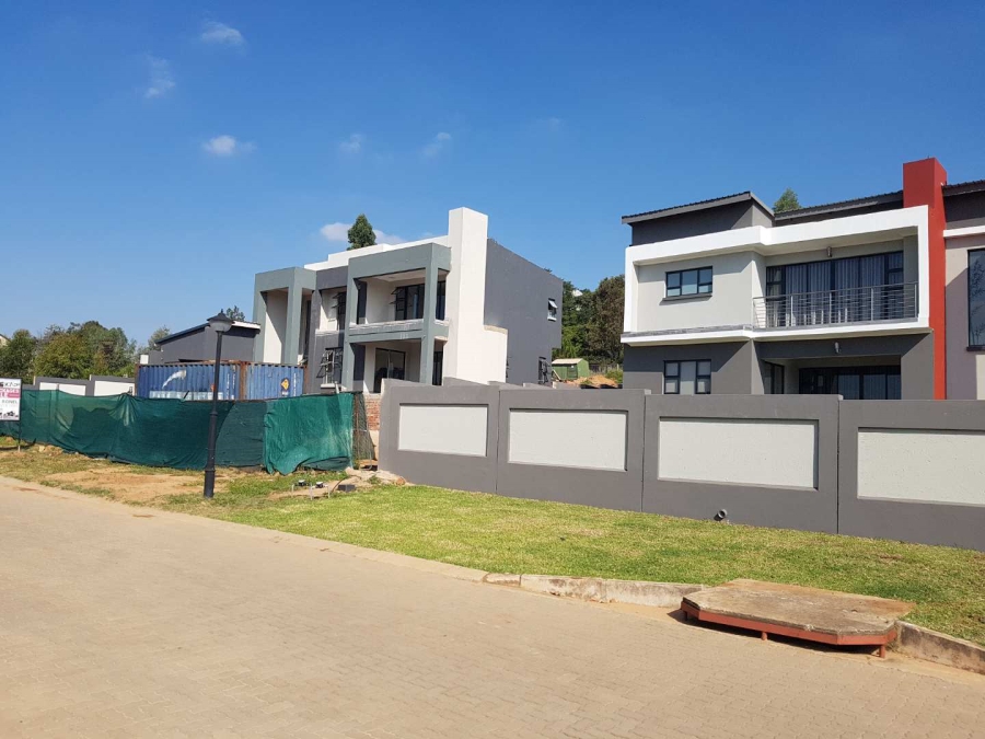 5 Bedroom Property for Sale in Montana Gauteng